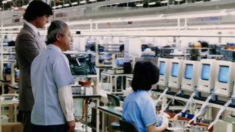 庫(kù)克傳中的喬布斯 早期計(jì)算機(jī)的激情與遠(yuǎn)見